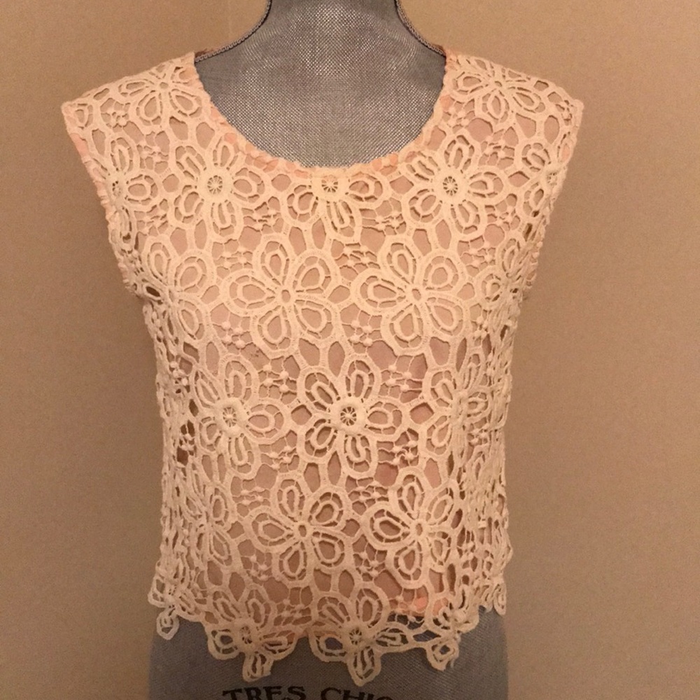 Rachel Roy flower lace top size medium